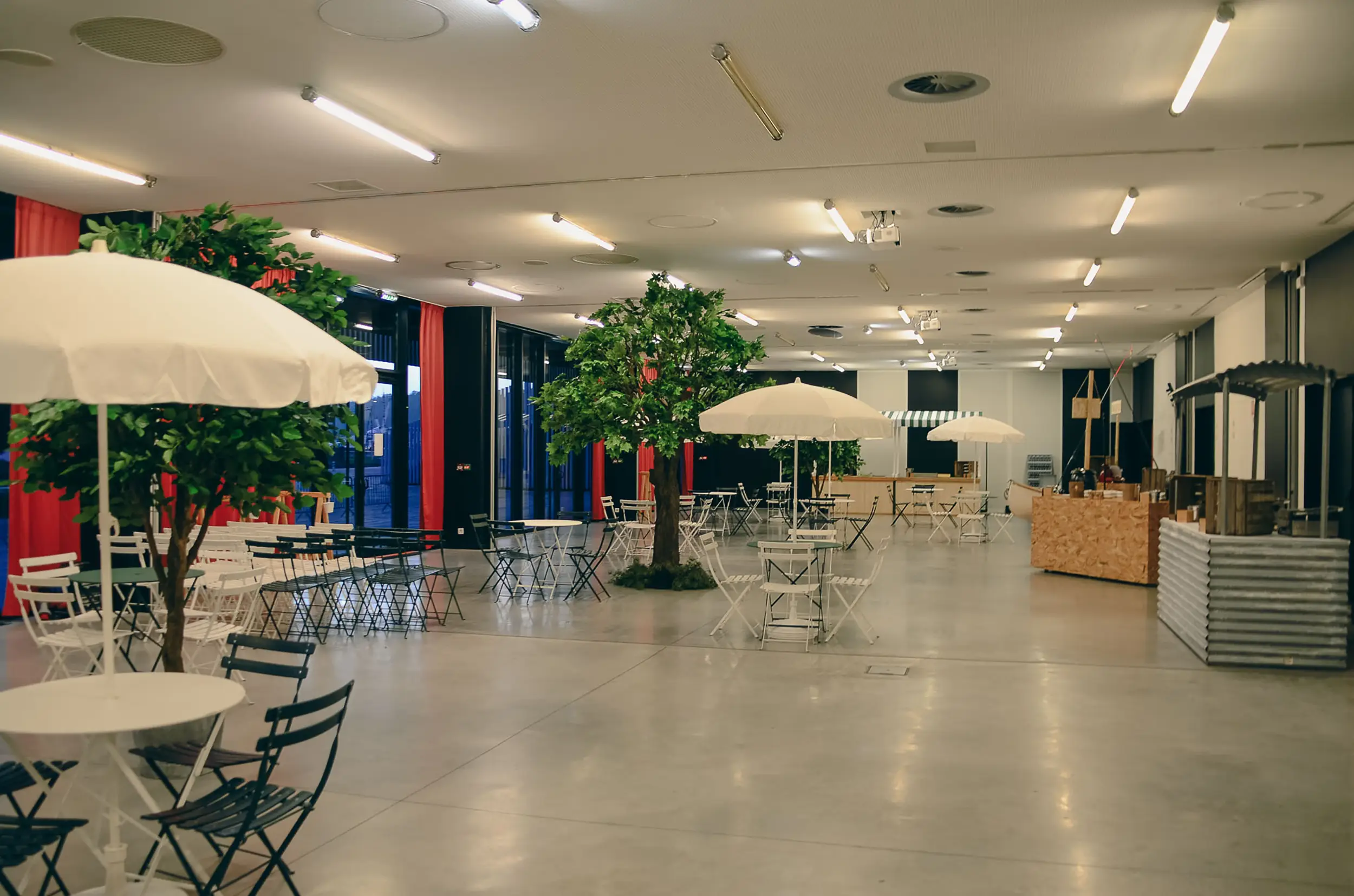 Hall d'entrée du Kindarena qui est un lieu partenaire du Groupe Silam.