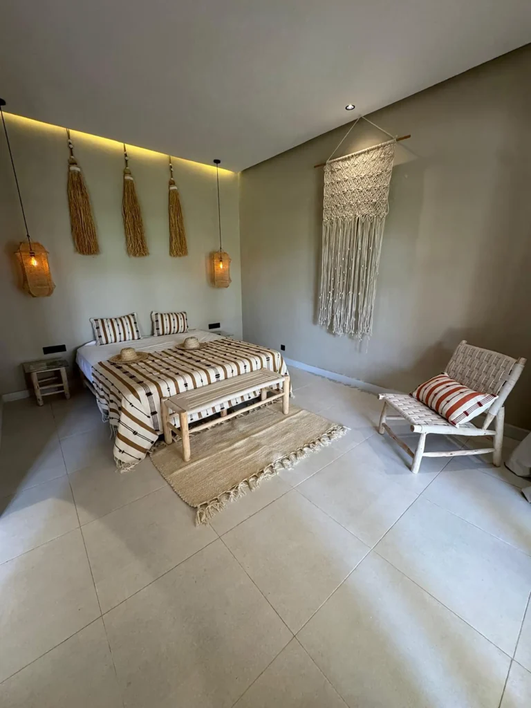 Chambre de la villa Nourr au Maroc, lieu événementiel du Groupe Silam.