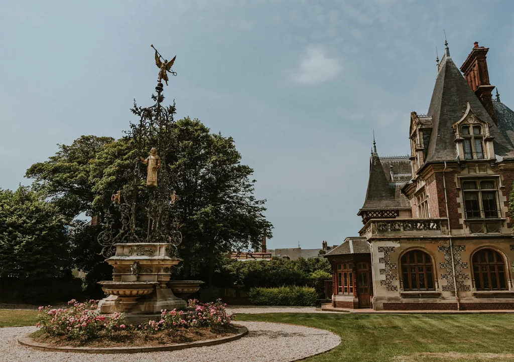 Jardin d'un palais à Fécamp pour tous vos événements.