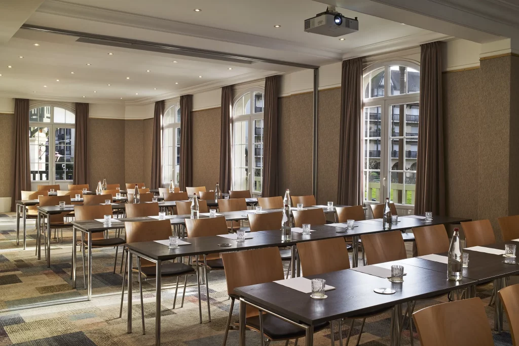 Classe à l'hôtel le Normandy Barrière pour vos événements organisés par le Groupe Silam.