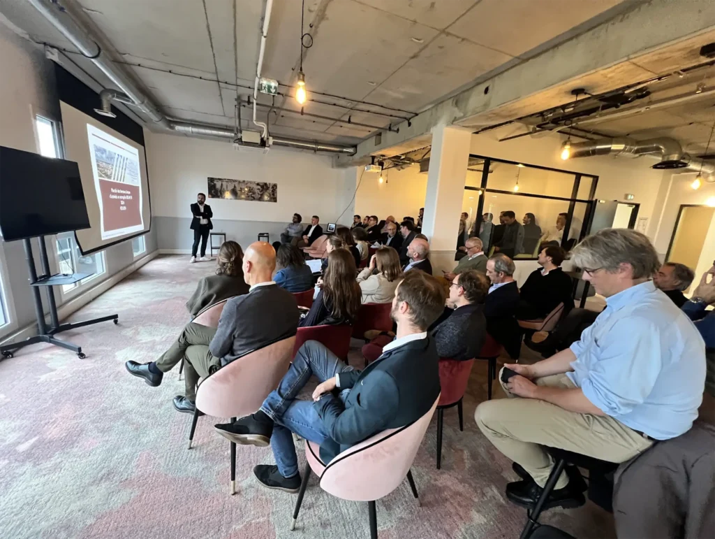Salle de conférence d'Orion We Hub près de Rouen au Madrillet, lieu référent du Groupe Silam.