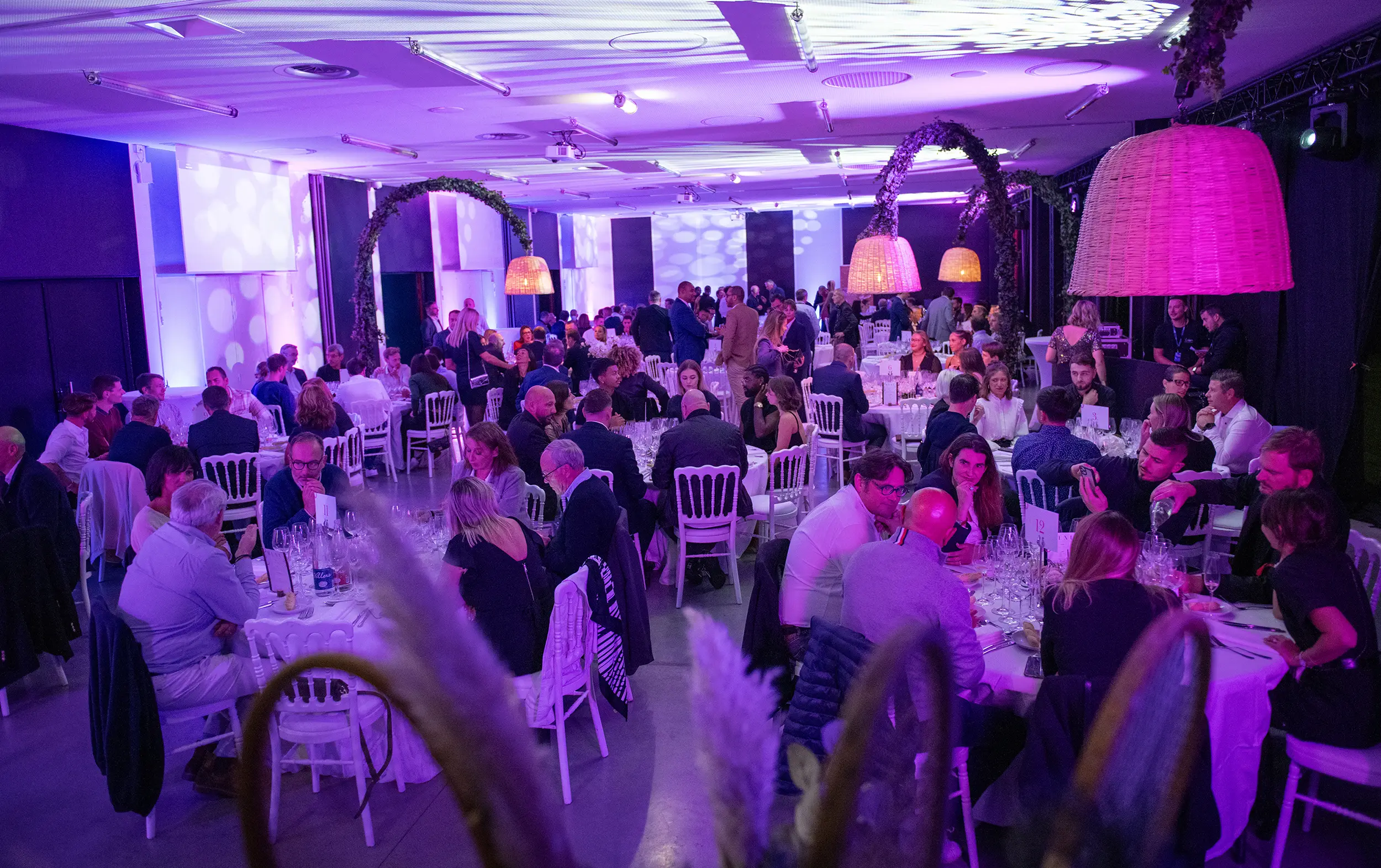 Dîner d'exception au Kindarena Rouen pour un événement organisé par le Groupe Silam.
