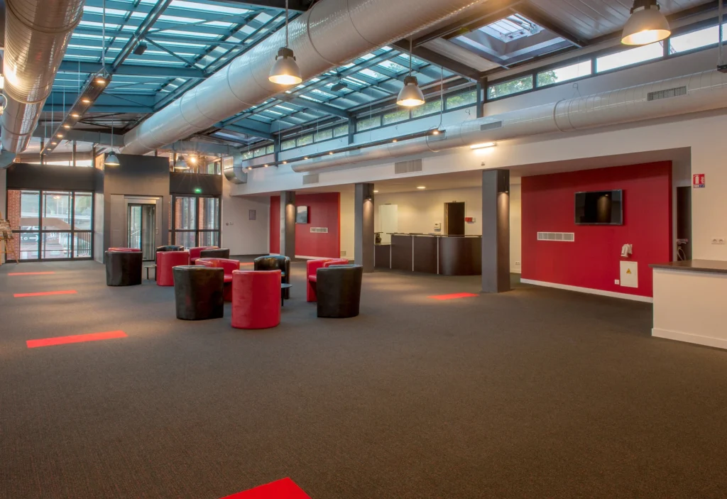 Salle de réception à vue sur Seine, prestataire délégué du Groupe Silam.