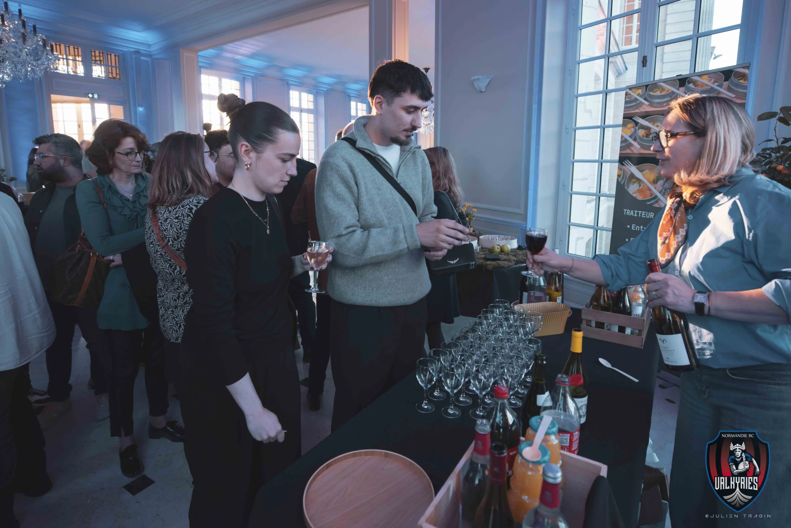 Cocktail lors d'un défilé de mode en Normandie.