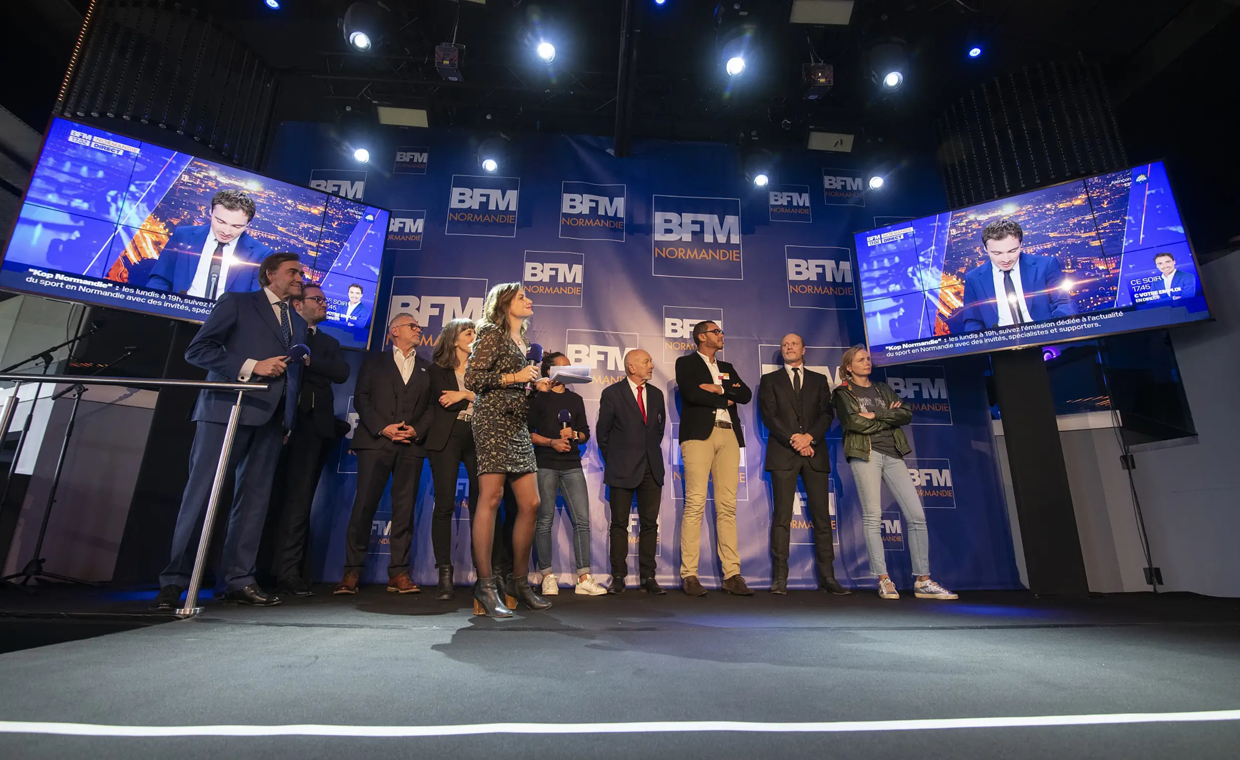 Photocall et télévisions pour le lancement de la chaîne BFM Normandie au So Rouen organisé par le Groupe Silam.