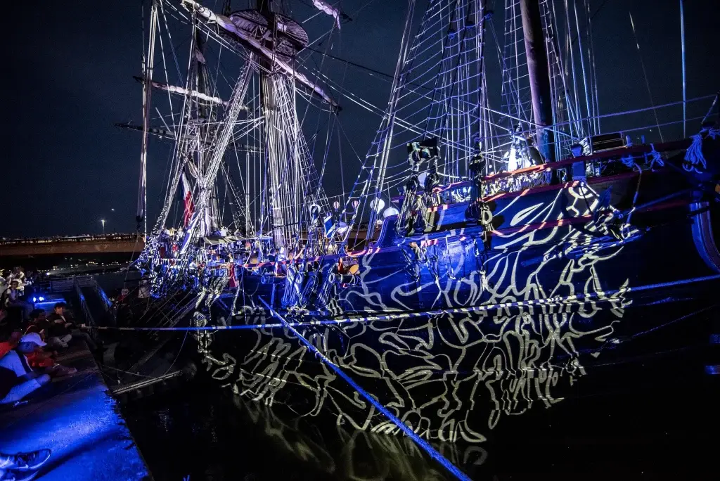 Mapping lors de l'événement Cap Horn organisé par le Groupe Silam pour un tour du monde en quatre heures lors de l'Armada Rouen.