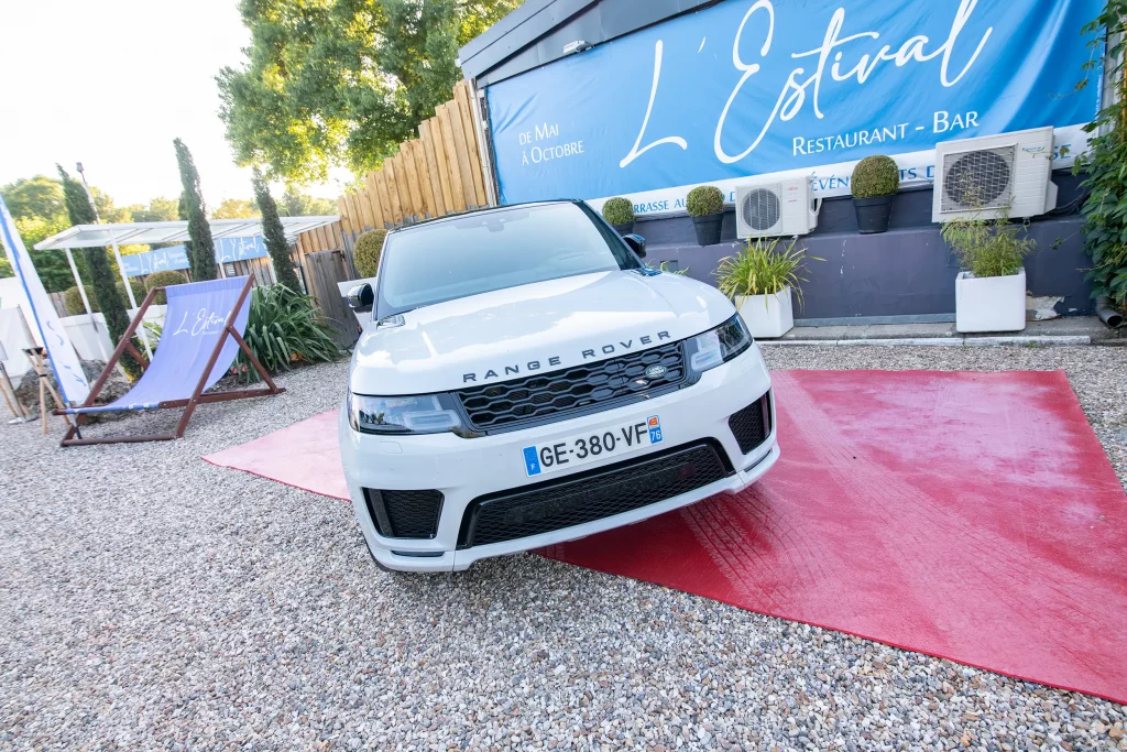 Voiture pour le reveal de la nouvelle Range Rover organisé par le Groupe Silam.
