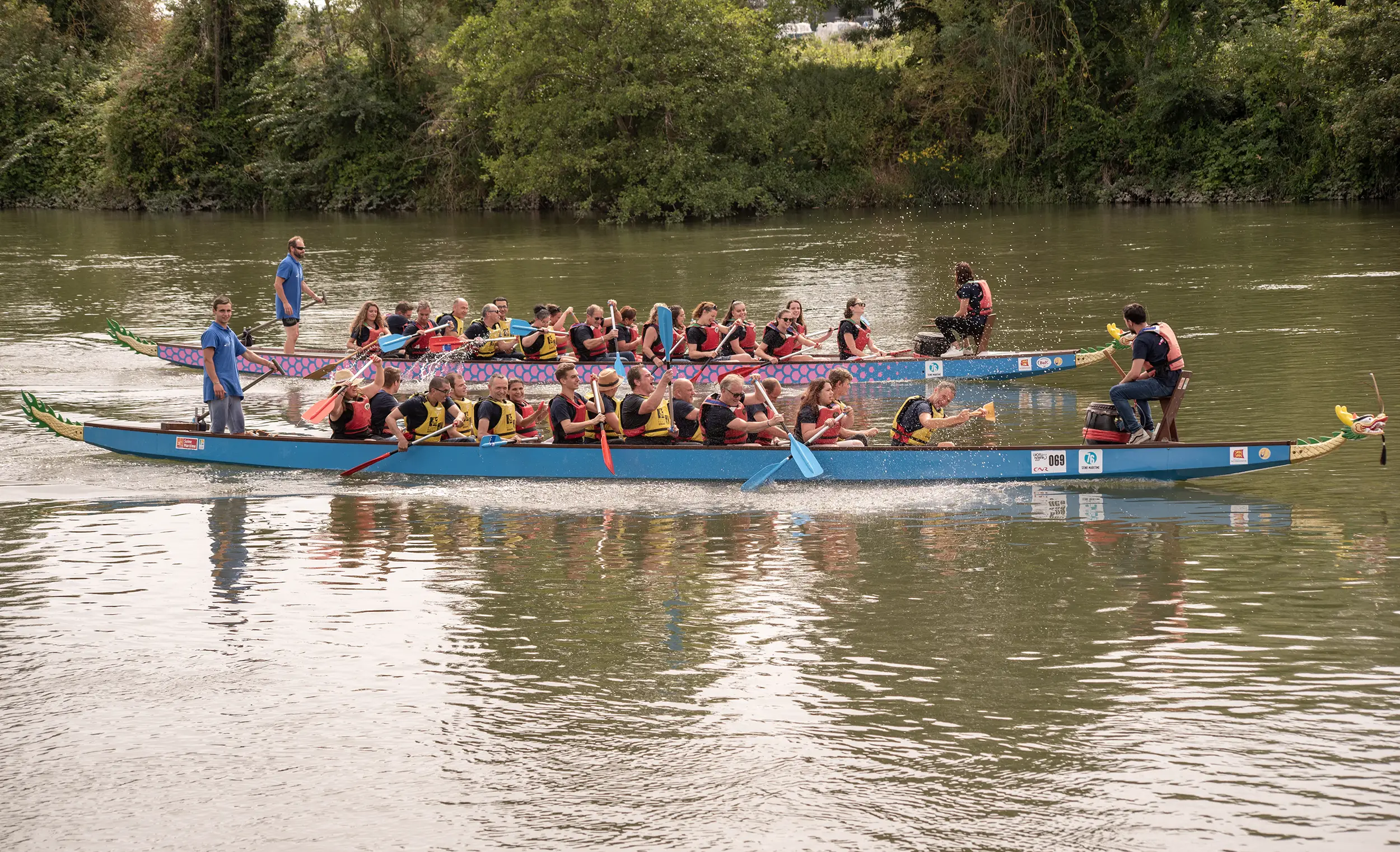 Bâteaux pour le Team building de comités d'entreprise organisé par le Groupe Silam en bord de Seine.