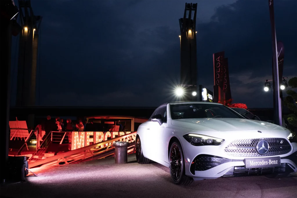 Décor de l'événement Mercedes-Benz organisé par le Groupe Silam.