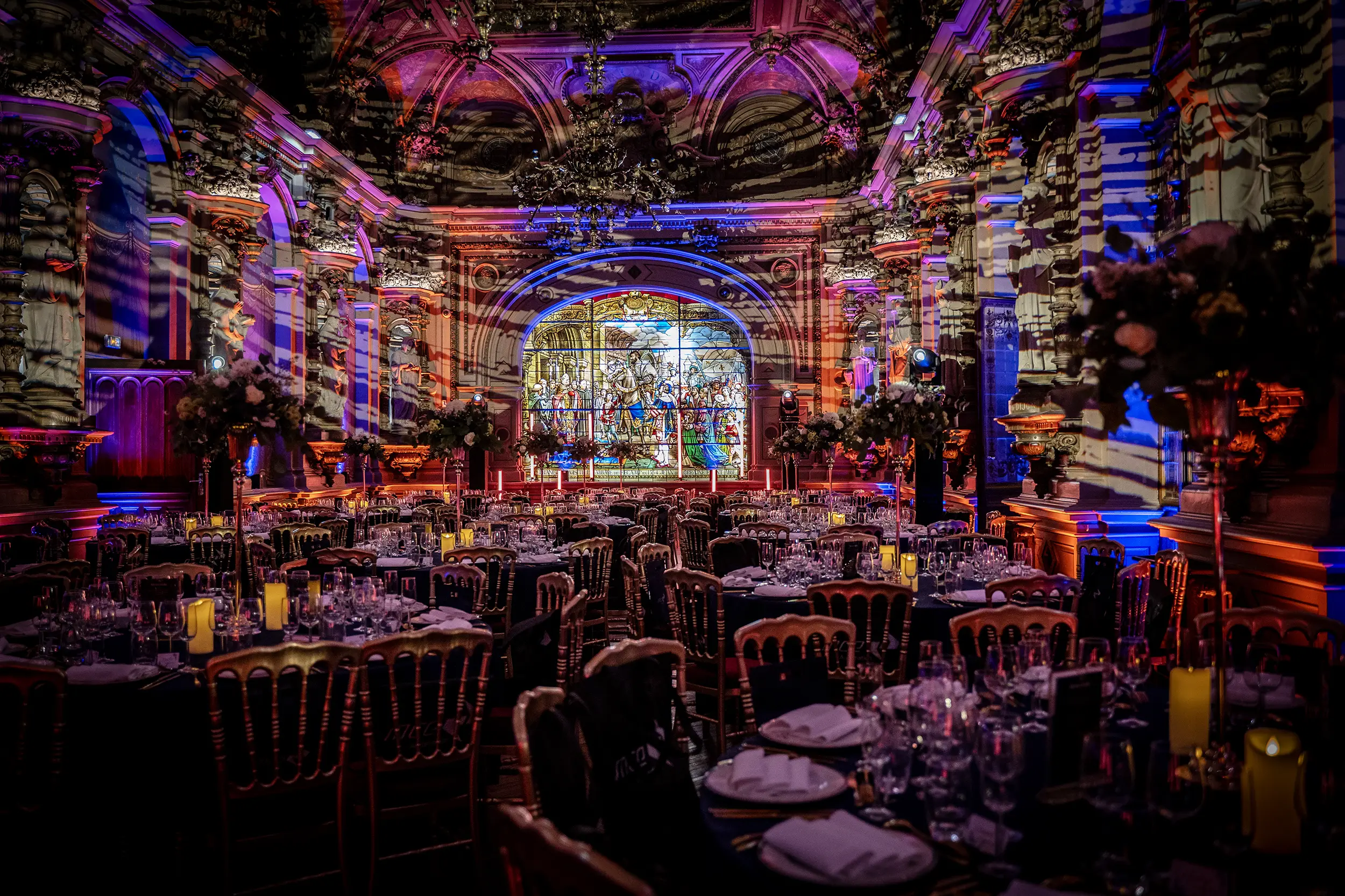 Gala d'entreprise réalisé au Palais Bénédicte par notre agence événementielle en Seine-Maritime.