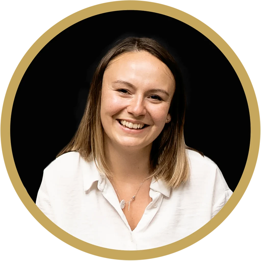 Bénédicte, chargée de communication du Groupe Silam pour vos offres d'emploi en Normandie.