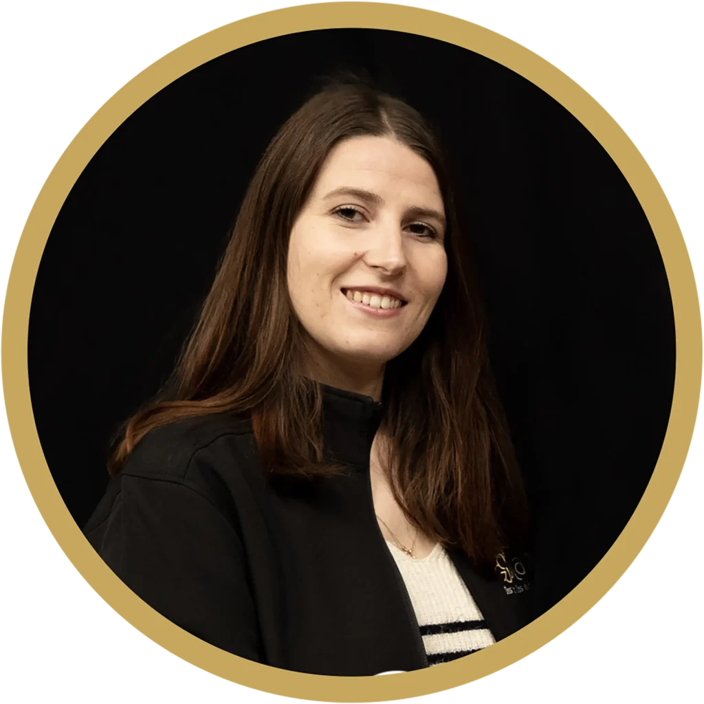 Clémence, cheffe de projet événementiel du Groupe Silam pour vos offres d'emploi en Normandie.