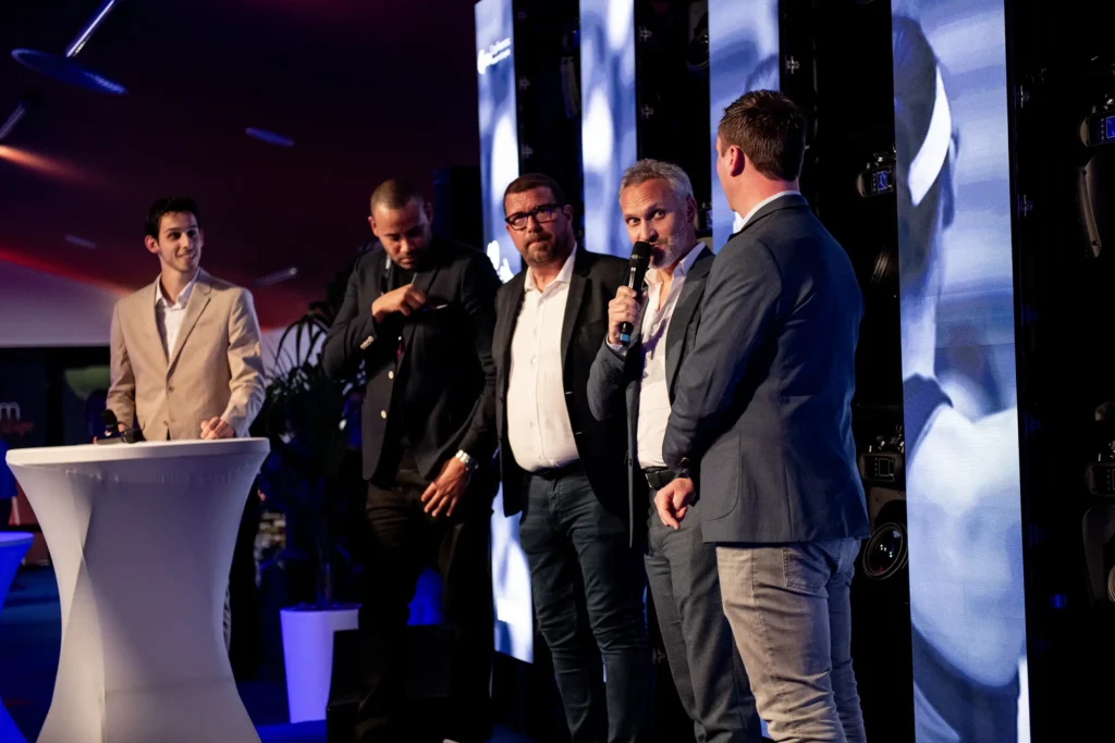 Discours lors de l'Open de tennis Rouen Métropole au Silam Village.