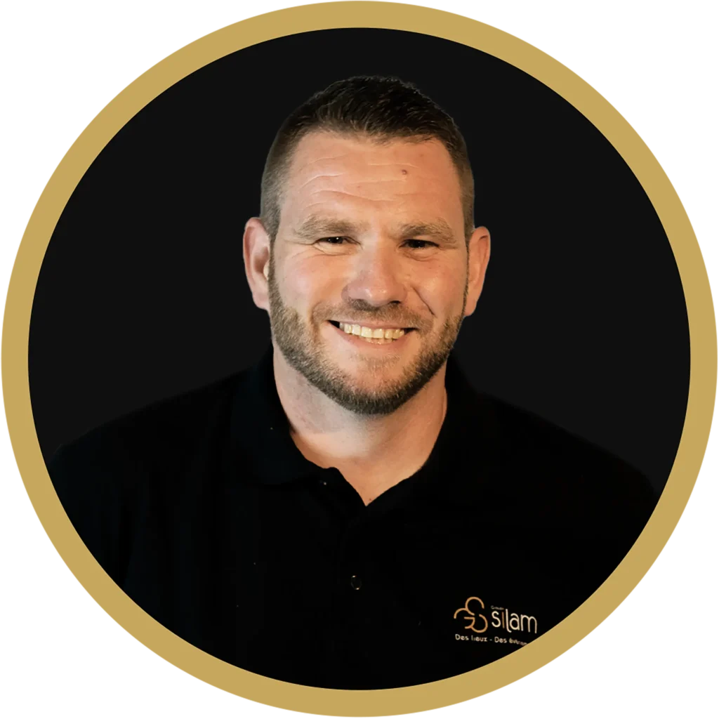 Maxime, responsable logistique du Groupe Silam pour vos offres d'emploi en Normandie.