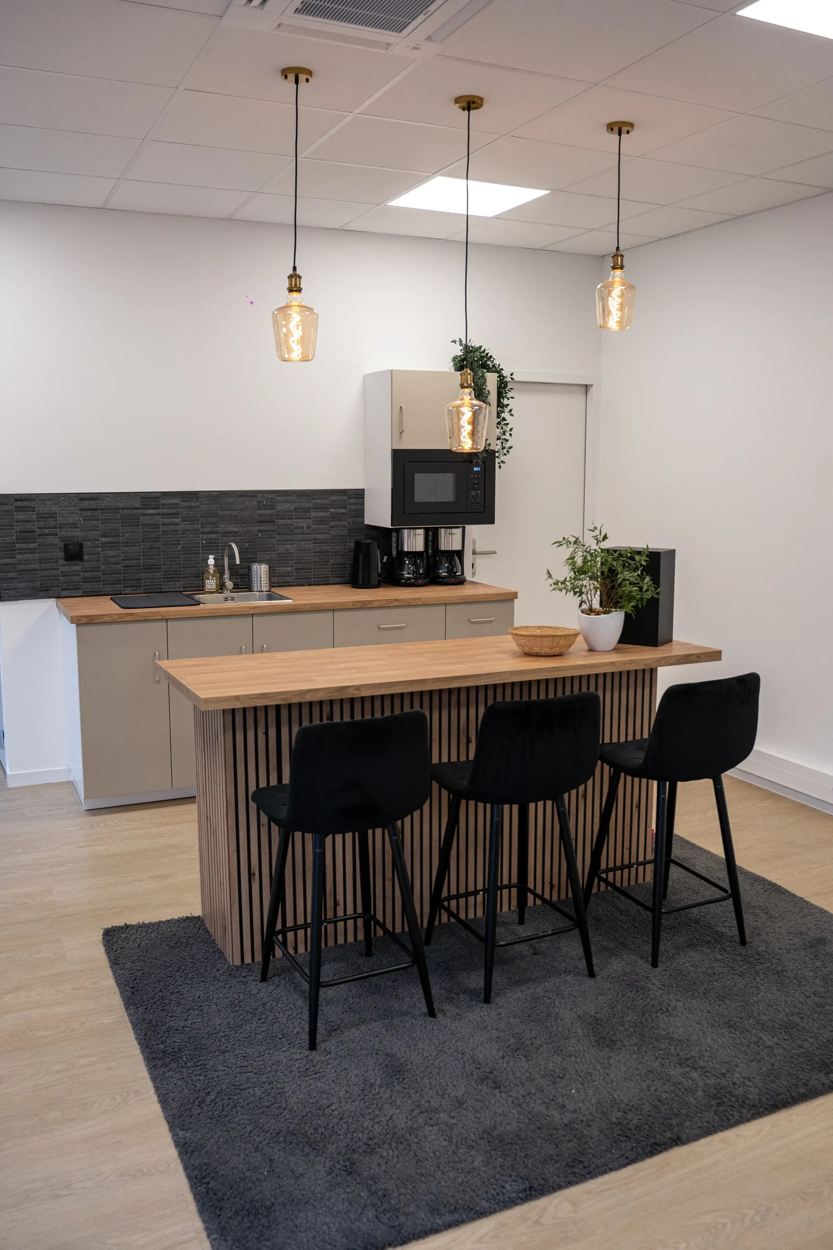 Cuisine de Silam Gallery, lieu crée par notre agence événementielle en Normandie.