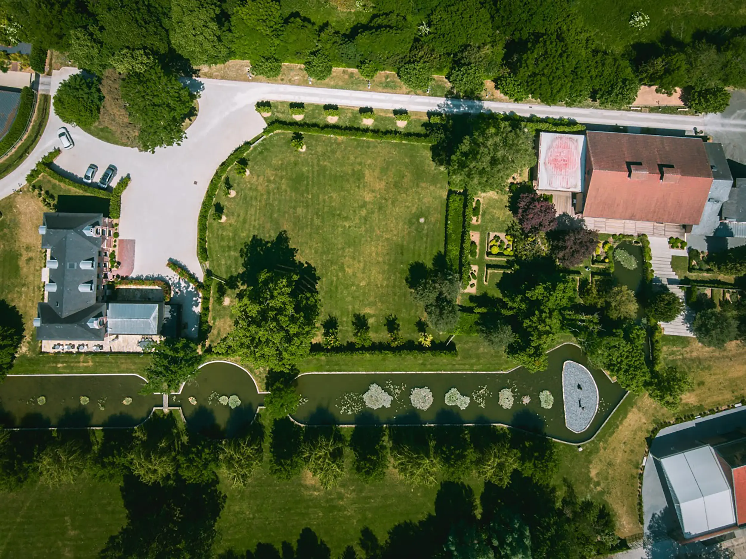 Vue aérienne des Jardins de Joséphine, lieu événementiel partenaire du Groupe Silam.