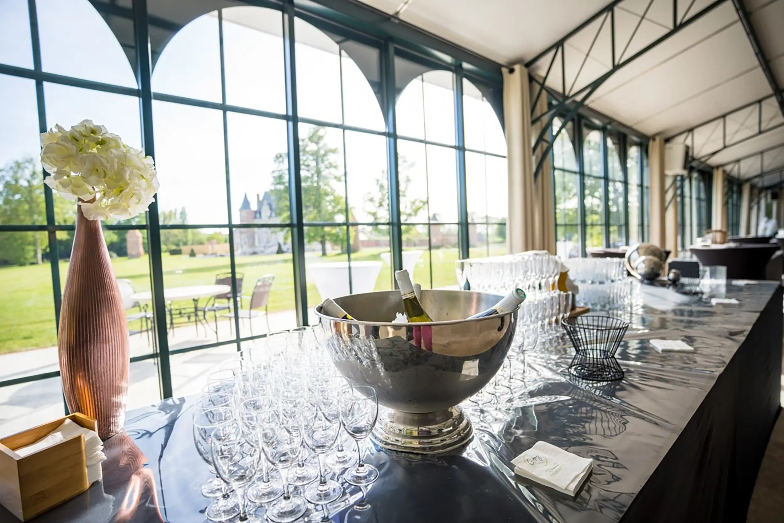 Cocktail au Château de Tilly, lieu événementiel partenaire du Groupe Silam.